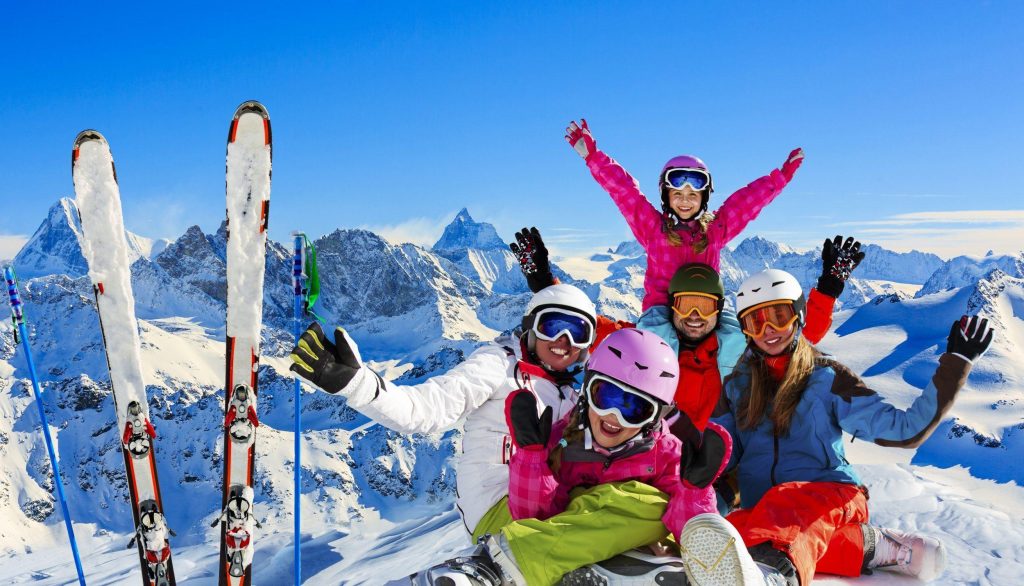 Garmisch-Partenkirchen 2 Happy family enjoying winter vacations in Garmisch-Partenkirchen