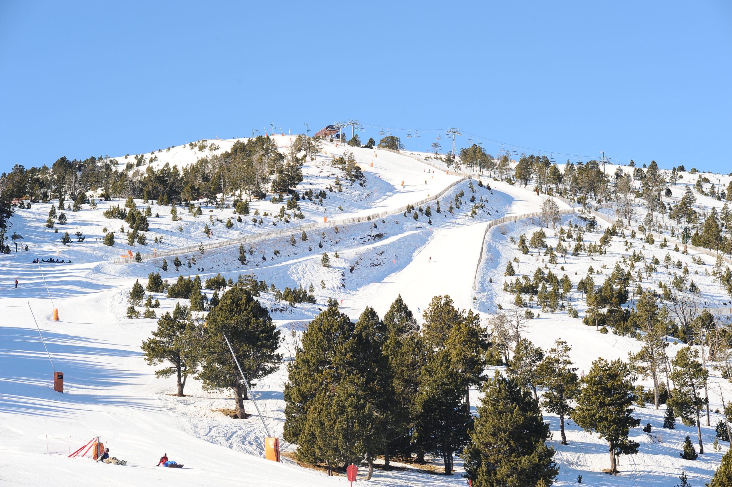 The ski slopes of Vallnord. © Пиневич Александрович | Dreamstime.com