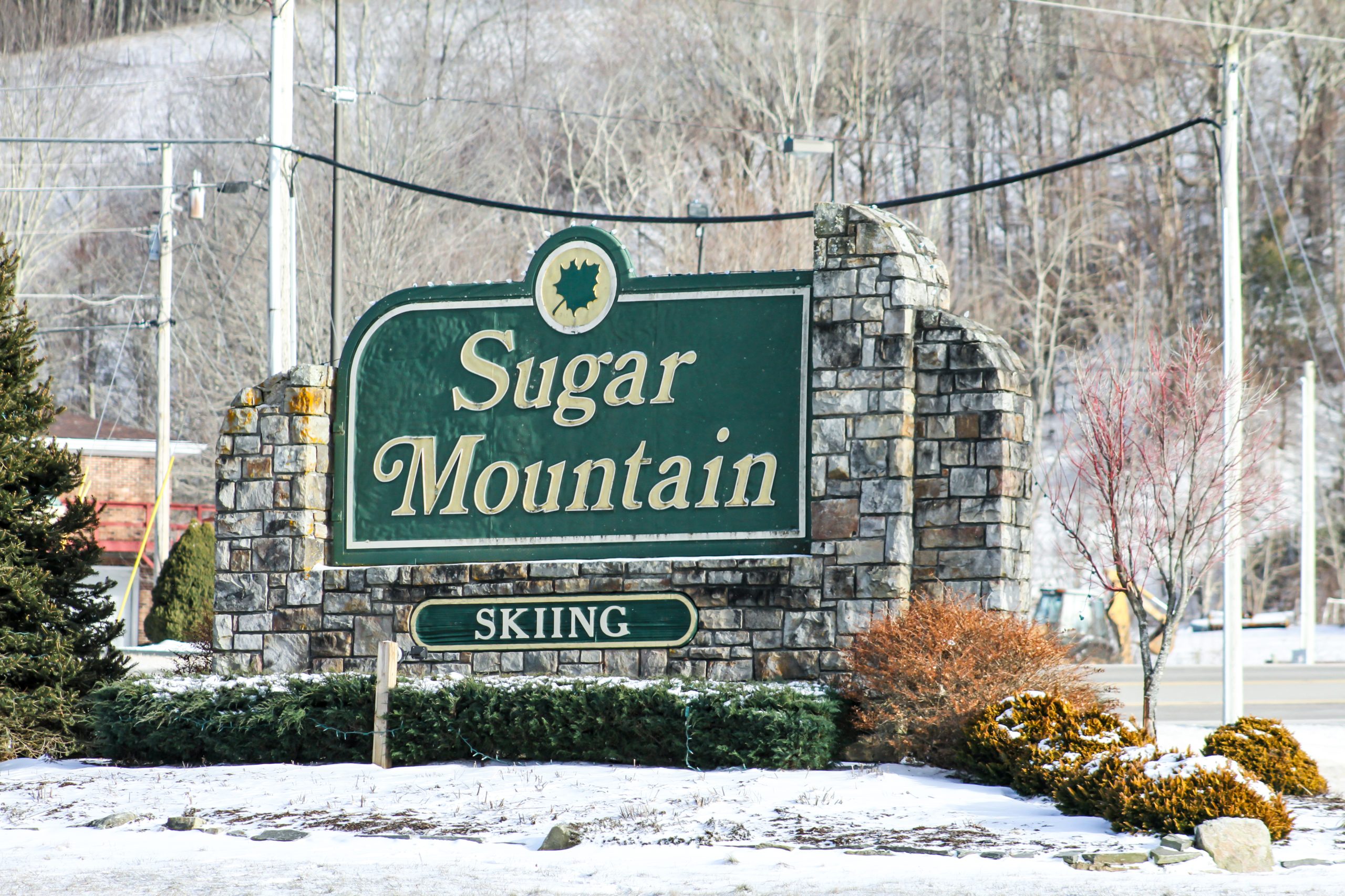 Entrance sign of Sugar Mountain Ski Resort. © Gerald T. Coli | Dreamstime.com