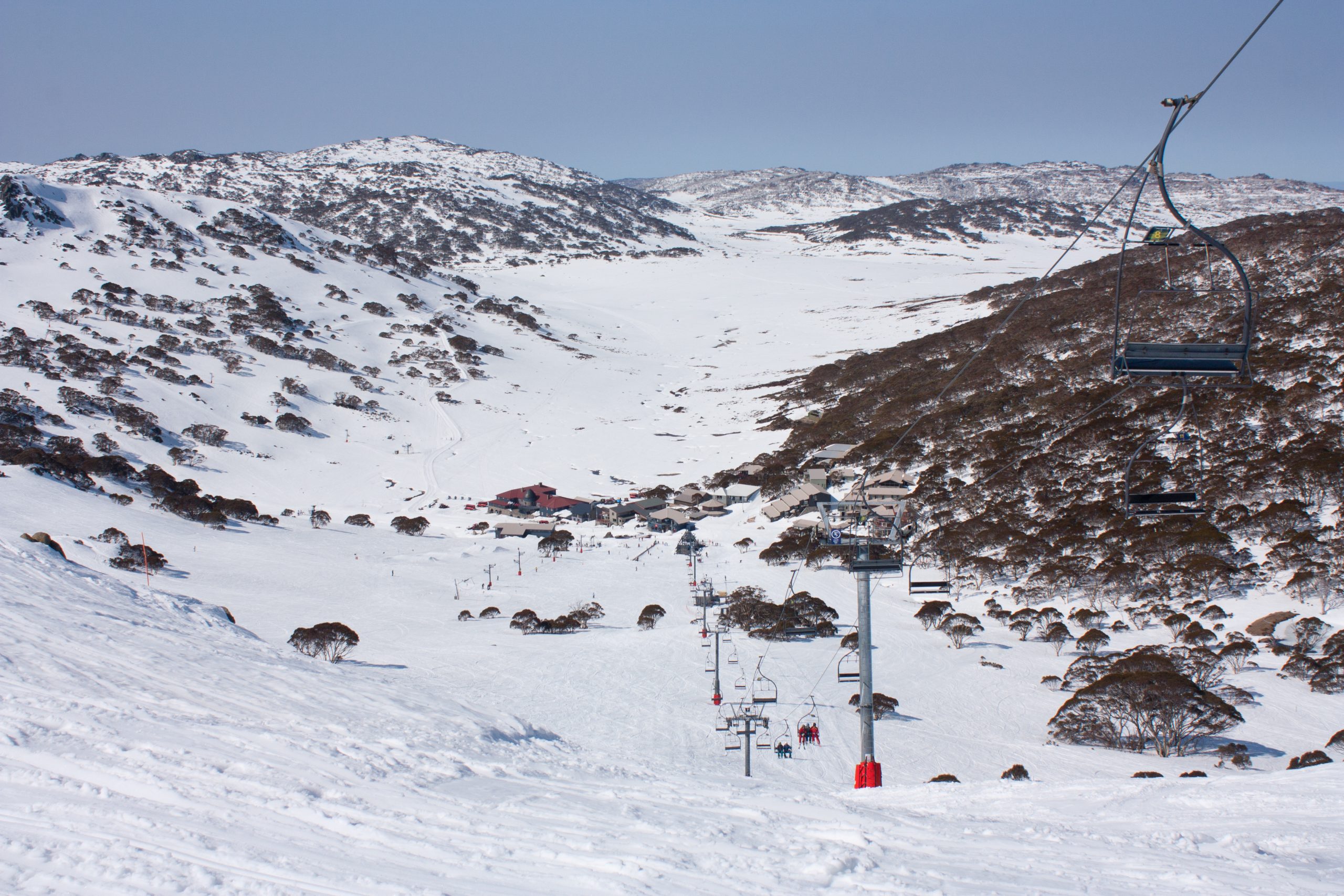 Ski lifts in Charlotte Pass. © Tomaslesa | Dreamstime.com