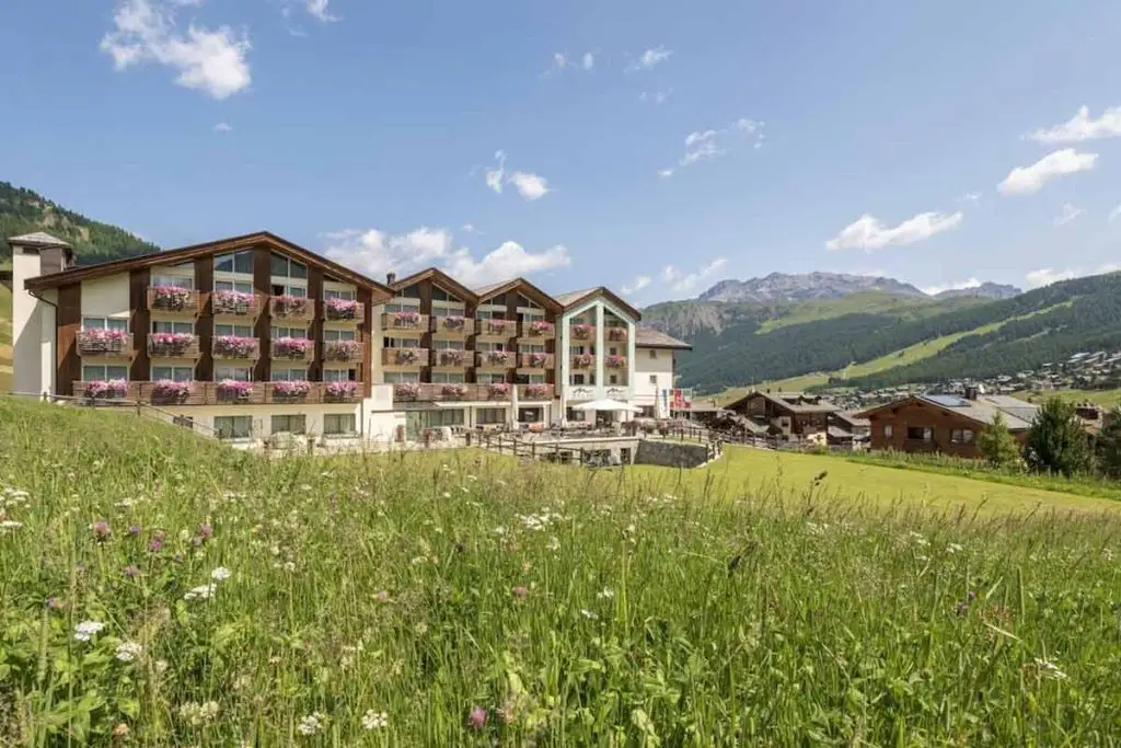 Hotel Lac Salin Spa & Mountain Resort Livigno Ski Resort Skiersplanet