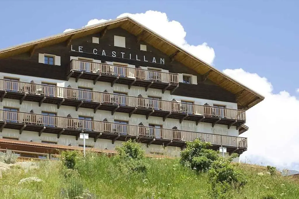 Hôtel Le Castillan Alpe d’Huez Ski Resort Skiersplanet