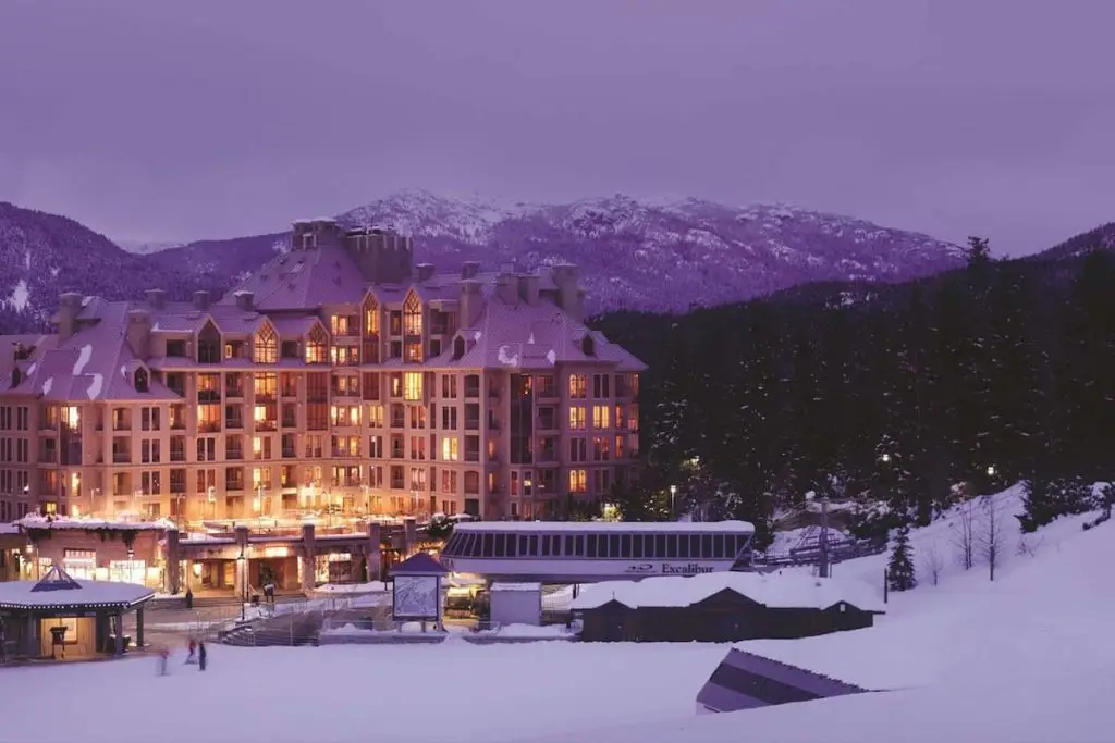 Pan Pacific Whistler Mountainside Whistler Blackcomb Ski Resort Skiersplanet