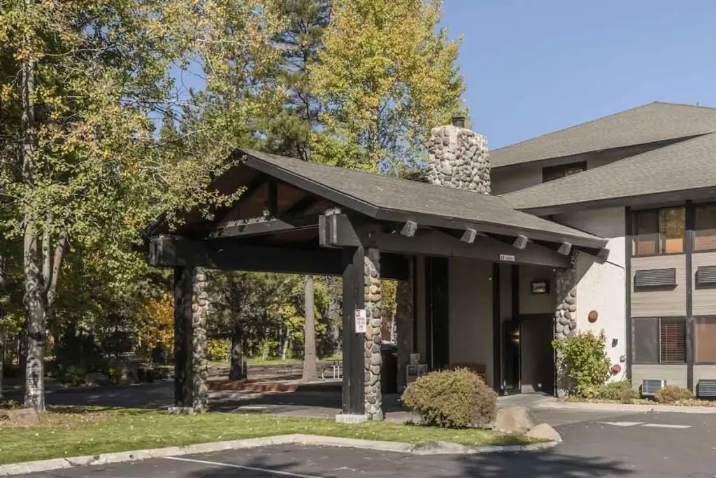 The Inn at Truckee Northstar Ski Resort Skiersplanet
